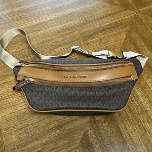 Michael Kors fanny pack